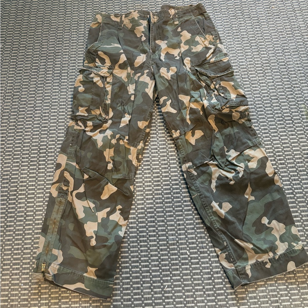 Mens Camo Cargo Pants